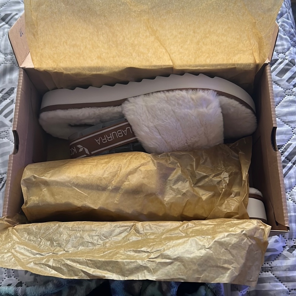 UGG KOOLABURRA FUZZ’N II SLIPPERS
